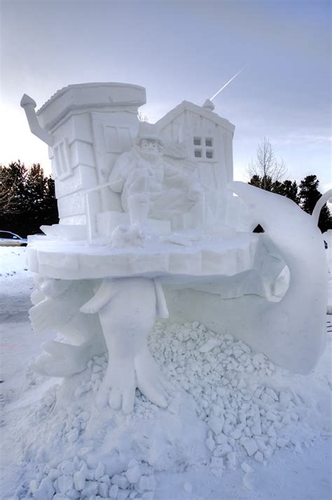 20 Most Amazing Snow Sculptures - Top Dreamer