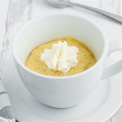 Keto Vanilla Mug Cake - Ready in only 90 seconds!