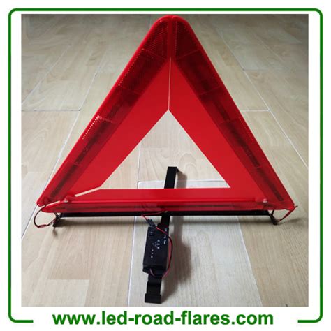 China USB Rechargeable Auto Flashing Led Safety Warning Emergency Triangles Manufacturers ...