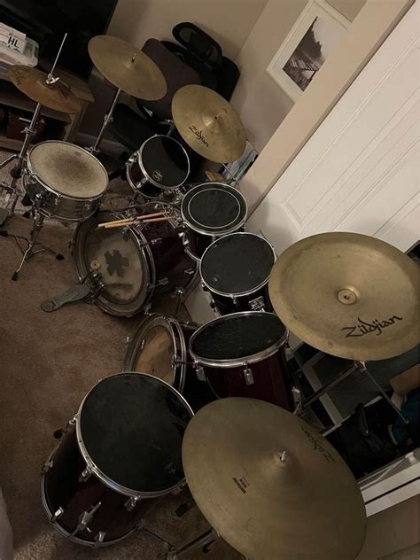 Single pedal double bass drum setup : r/drumcringepics