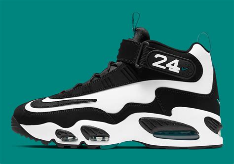 Nike Air Griffey Max 1 Freshwater 2021 : Nike Air Griffey Max 1 ...