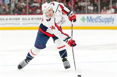 Capitals vs Rangers Odds, Picks and Predictions - Blueshirts, White Flags