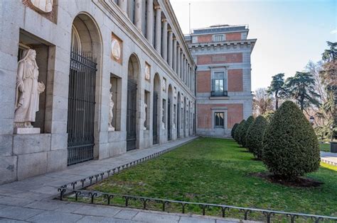 Premium Photo | Side facade of the immense building that houses the Prado Museum in the city of ...