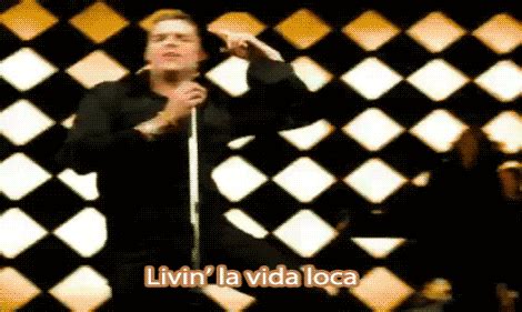 Livin' La Vida Loca : Ricky Martin - Livin' La Vida Loca on Make a GIF ...