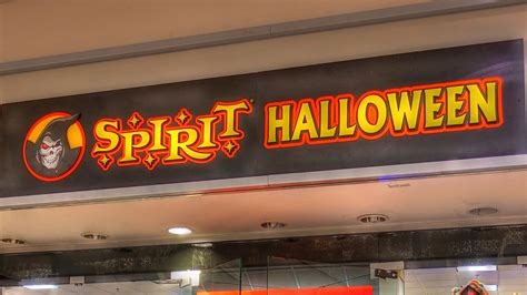 The Untold Truth Of Spirit Halloween
