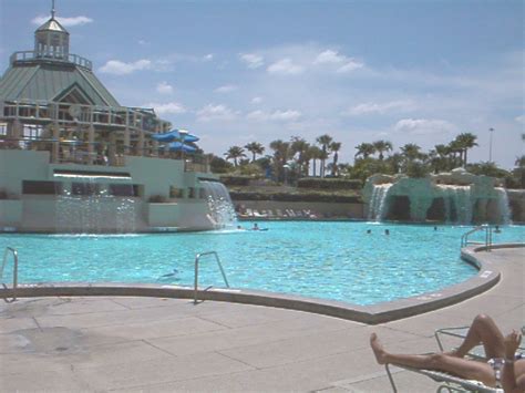 Marriott World Center Pool | The DIS Disney Discussion Forums - DISboards.com