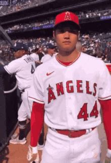 Ohtani Shohei Ohtani GIF - Ohtani Shohei Ohtani Anthony Rendon - Discover & Share GIFs