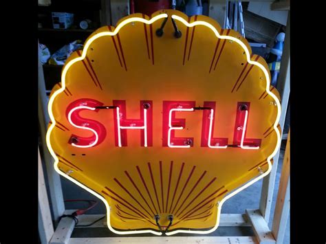 Shell Neon Sign SSPN 48in at Dana Mecum's 27th Original Spring Classic ...