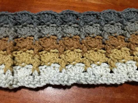 Crochet Crowd "Timeless Memory" free pattern in Caron Big Cakes yarn. | Crochet, Crochet crowd ...