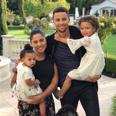 How Many Kids Does Steph Curry Have?