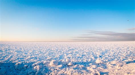 Check out the ice build up along Lake Erie's shores | wkyc.com