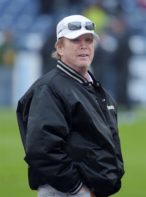 Raiders owner Mark Davis remains 'serious' about Las Vegas move | 9news.com