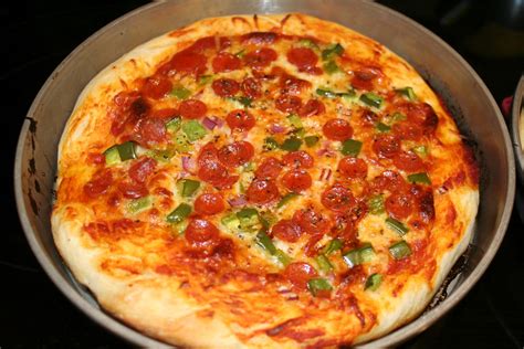 Dinner...Solved!: Personal Pan Pizza