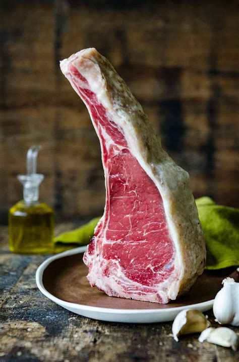 Bistecca alla Fiorentina | Florentine Steak | Chew Town Food Blog