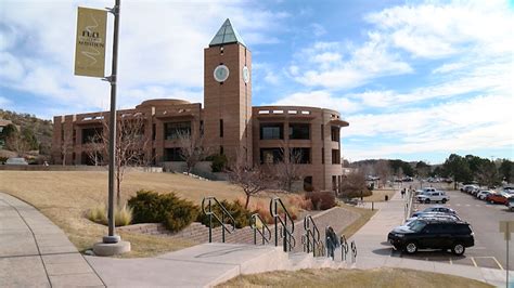 UCCS requires COVID-19 booster vaccines for spring semester