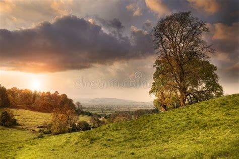 Cotswold Landscape at Sunset Stock Photo - Image of destination, stanton: 40425774