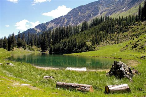 Swiss mountain lake - Pentax User Photo Gallery