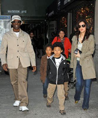 chichi allen: Wesley Snipes Wife & Familly Pictures 2011