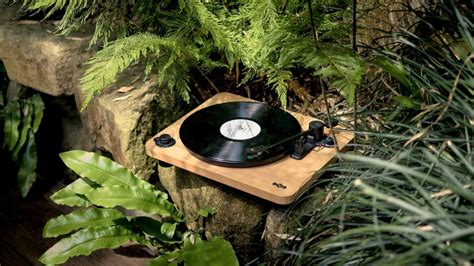 House of Marley releases sustainable Bluetooth turntable | DJ Mag