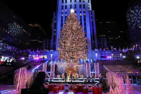 Rockefeller Plaza Tree Lighting 2024 - Leda Frederica