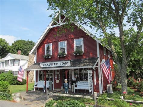 File:1856 Country Store, Centerville MA.jpg - Wikimedia Commons