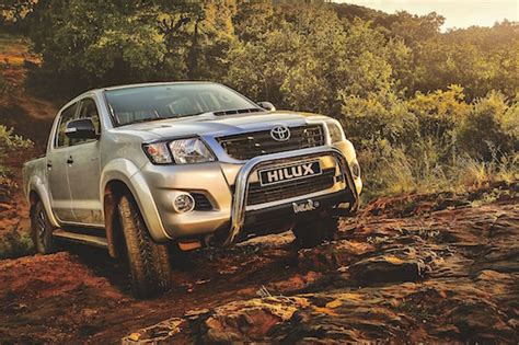 South Africa July 2015: Toyota Hilux reclaims throne – Best Selling ...