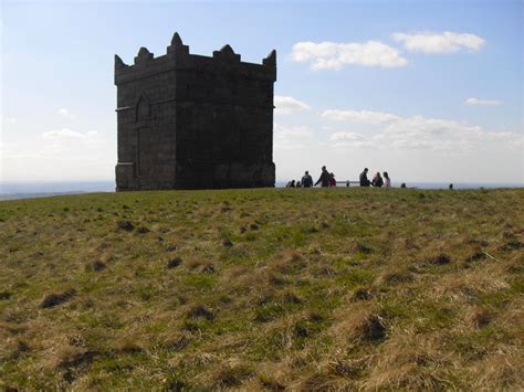 A local walk from Darwen to Rivington Barn 29th March 2009