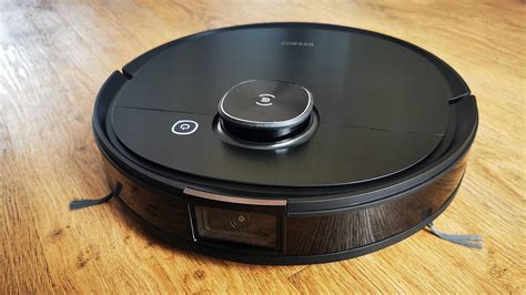 Ecovacs Deebot Ozmo T8 AIVI Robot Vacuum Cleaner: A Feature-Loaded Fluff Fighter – Review Geek