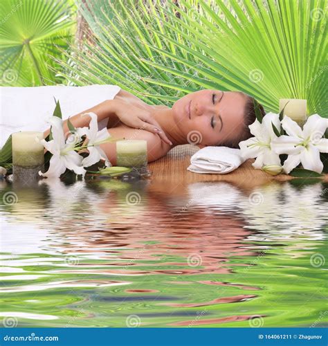 Beautiful Woman Getting Spa Stock Image - Image of body, person: 164061211