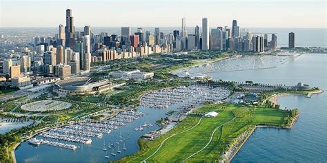 Chicago (Navy Pier, Illinois) cruise port schedule | CruiseMapper