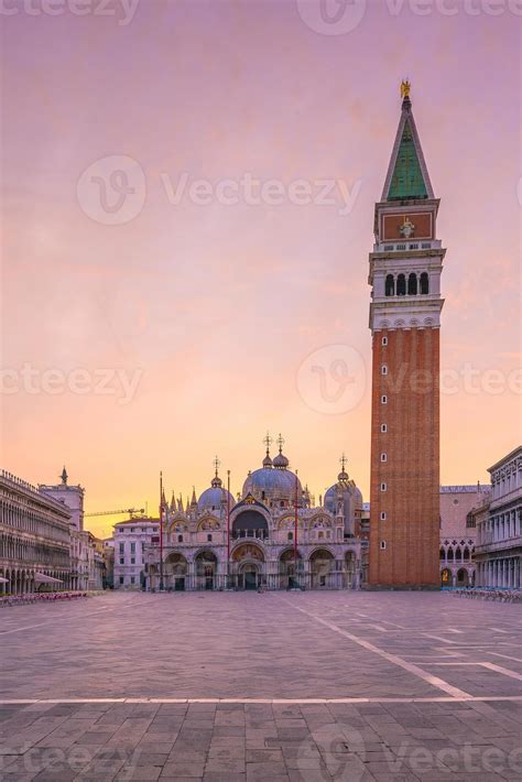 San Marco square with Saint Mark's Basilica 3194136 Stock Photo at Vecteezy