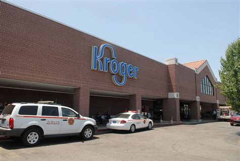 Kroger closing Huntsville store, offering workers transfers - al.com