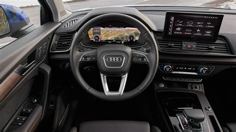 Audi Q5 Sportback Interior & Infotainment | carwow