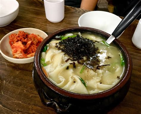 First time trying Sujebi (hand pulled dough soup) in Seoul🤤 : r/KoreanFood