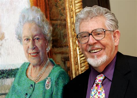 Rolf Harris guilty: Abuse victim wrote to the Queen to warn her as the presenter painted monarch ...