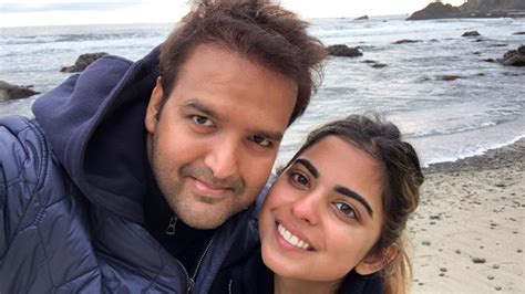 Isha Ambani Husband | 10 Endearing Pictures | Reviewit.pk