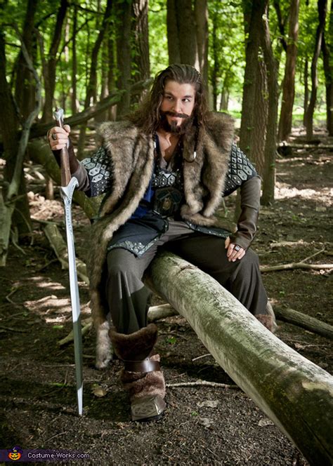 Thorin Oakenshield Costume | DIY Costume Guide - Photo 6/6