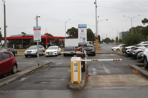 Entry to the privately operated paid parking at Broadmeadows station - Wongm's Rail Gallery