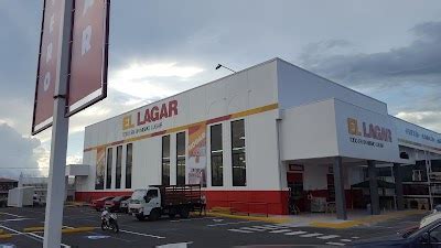 El Lagar San Joaquín, Hardware Store at Flores