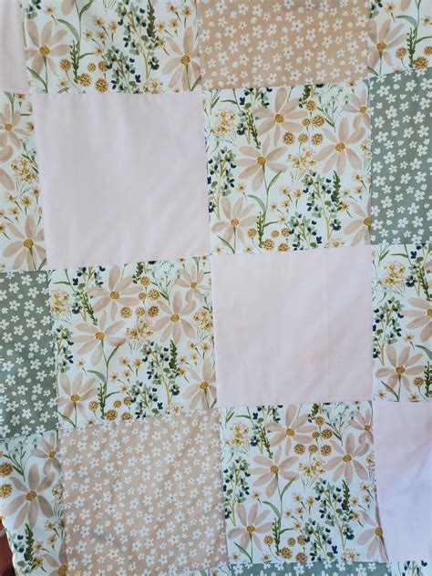 Handmade floral baby quilt personalized floral baby quilt daisy pink ...