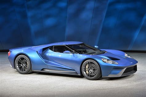 Ford GT concept unveiled at the Detroit Auto Show - PakWheels Blog