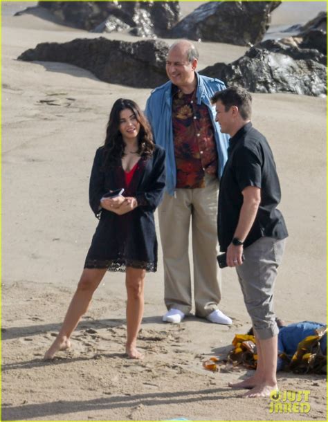 Photo: jenna dewan nathan fillion the rookie beach scene 006 | Photo ...