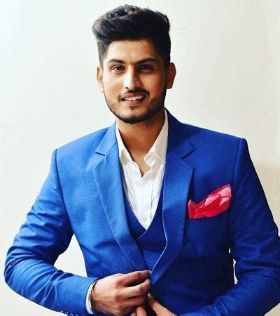 Gurnam Bhullar (Punjabi Singer) Height, Weight, Age, Affairs, Biography ...