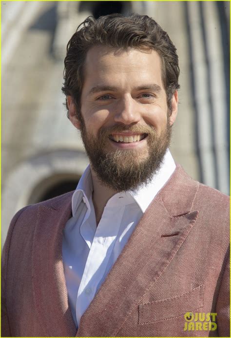 Photo: henry cavill shaves his beard 01 | Photo 3408389 | Just Jared ...