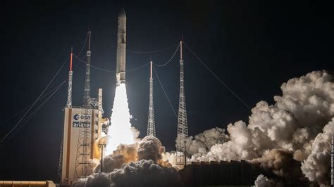 Say goodbye to Europe's Ariane 5 rocket with these stunning photos | Space