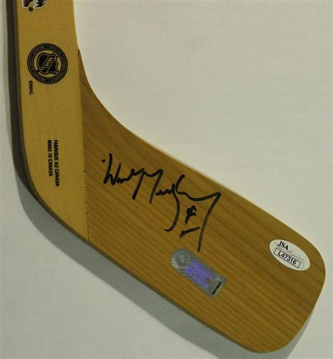 Wayne Gretzky Signed Coyotes Mini Hockey Stick (JSA COA) | Pristine Auction