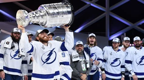 Lightning Beat Stars to Win 2nd Stanley Cup in Franchise History – NBC ...