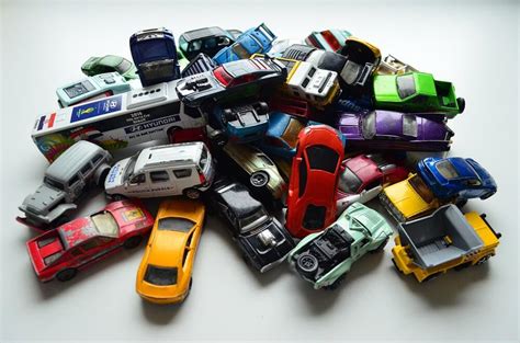 Matchbox vs Hot Wheels vs Majorette Toy Cars | Kids Nook