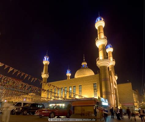 Photo of Erdaoqiao mosque at night. Urumqi by night, Xinjiang, China