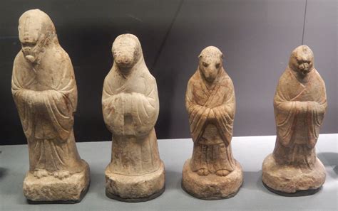 File:Stone zodiac figurines (Tang dynasty).jpg - Wikimedia Commons